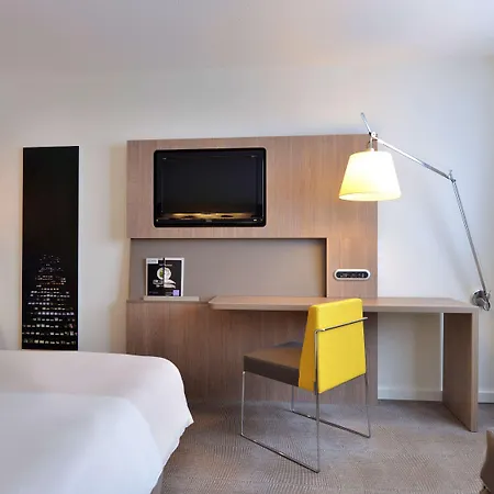 Novotel Clermont-Ferrand Exterior photo